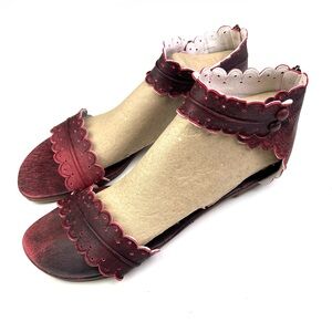 Like New Bali ELF Midsummer Sandals Handmade Burnished Burgundy Leather 9